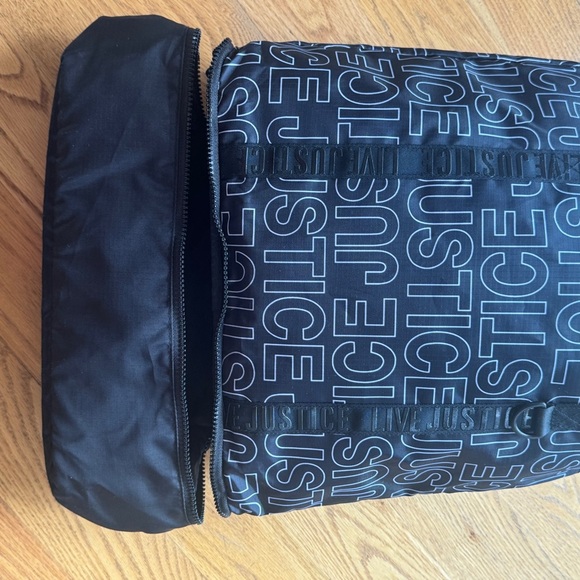 Bag Justice Black Tote Bag - Picture 3 of 11